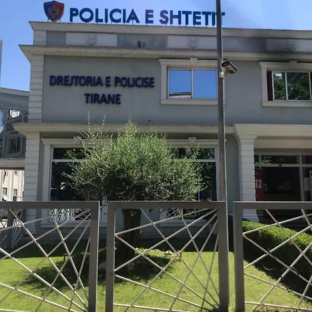 Lägenhet Proper House Iva Tirana