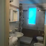 Apartment Proper House Iva Tirana